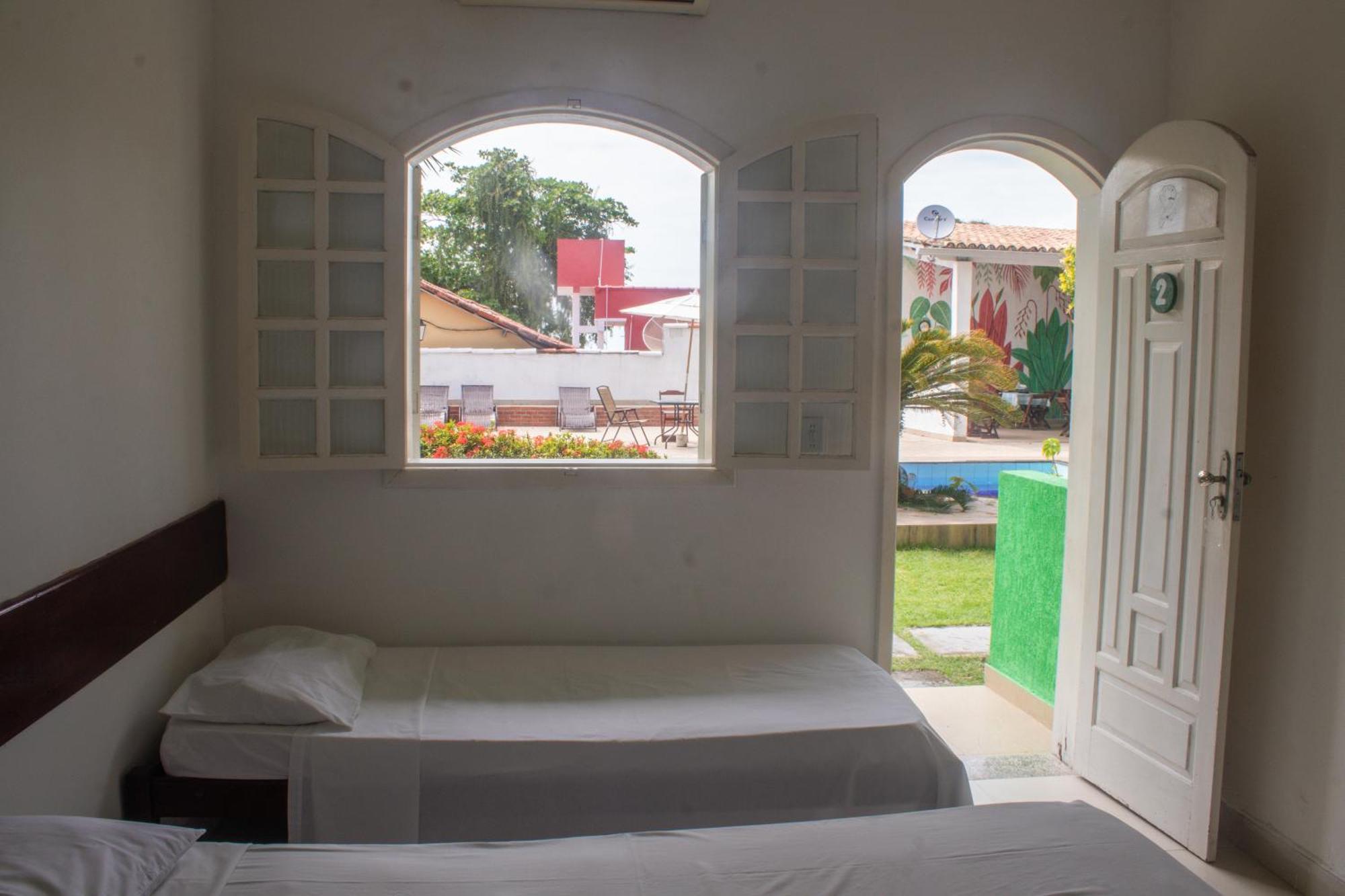 Quarto Família com Vista para o Jardim